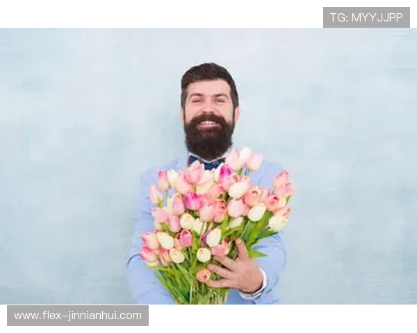 足球球星送花为爱表达心意 见证运动员温柔一面的浪漫时刻